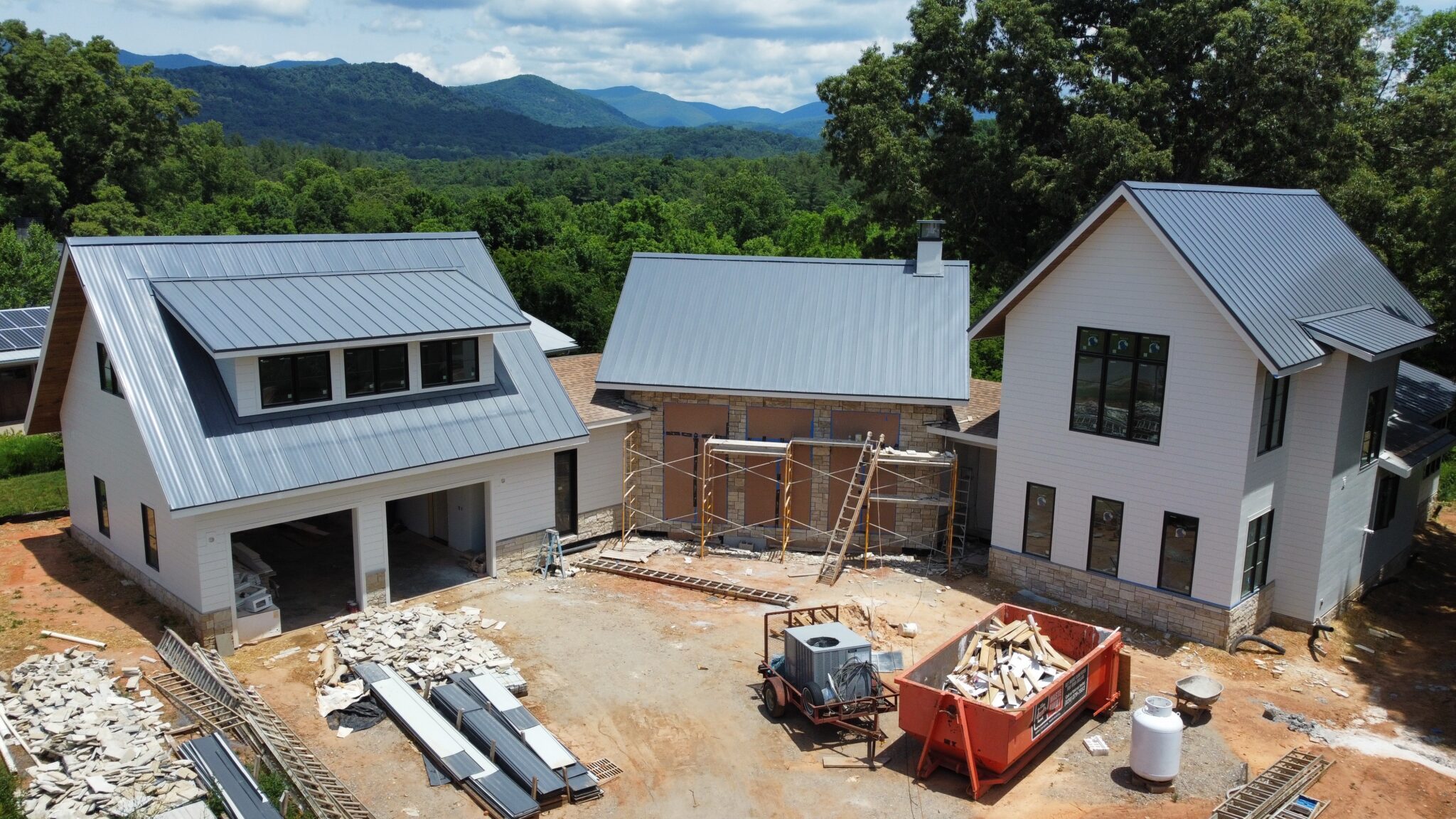 Parade of Homes Asheville 2022 Wandering Oak Red Tree Builders